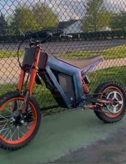 48v tuttio cosmic blue color (price is negotiable)