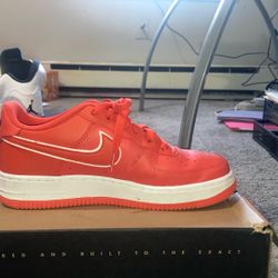 Orange And White Dc’s Size 5 And A Half 