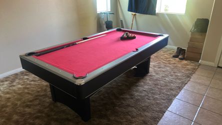 Pool table
