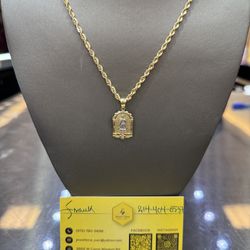 10kt- Rope chain & Tri color Virgin Mary charm