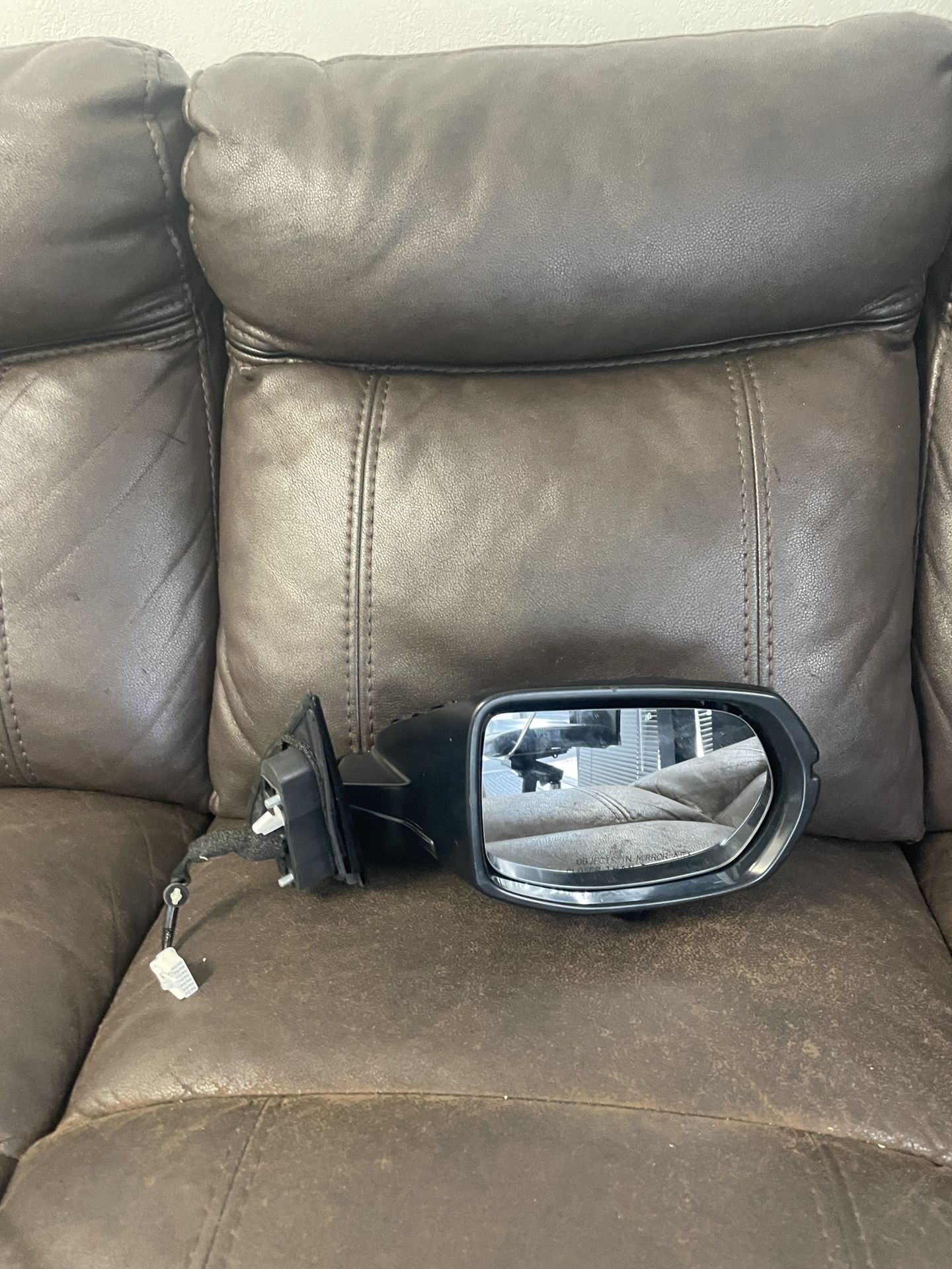 Passenger Side Mirror OEM With Camera 2016-2020 Honda CRV