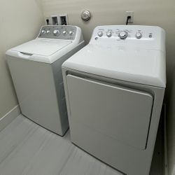 **GREAT DEAL** GE Washer & Dryer Set