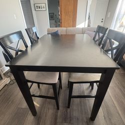 Dining Table & 4 Chairs – 36” x 48”