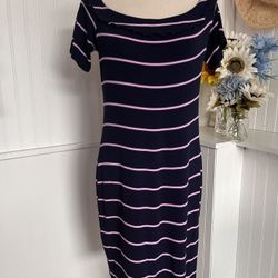 Decree Blue & Purple Scooped Neck Short Sleeved Dress 