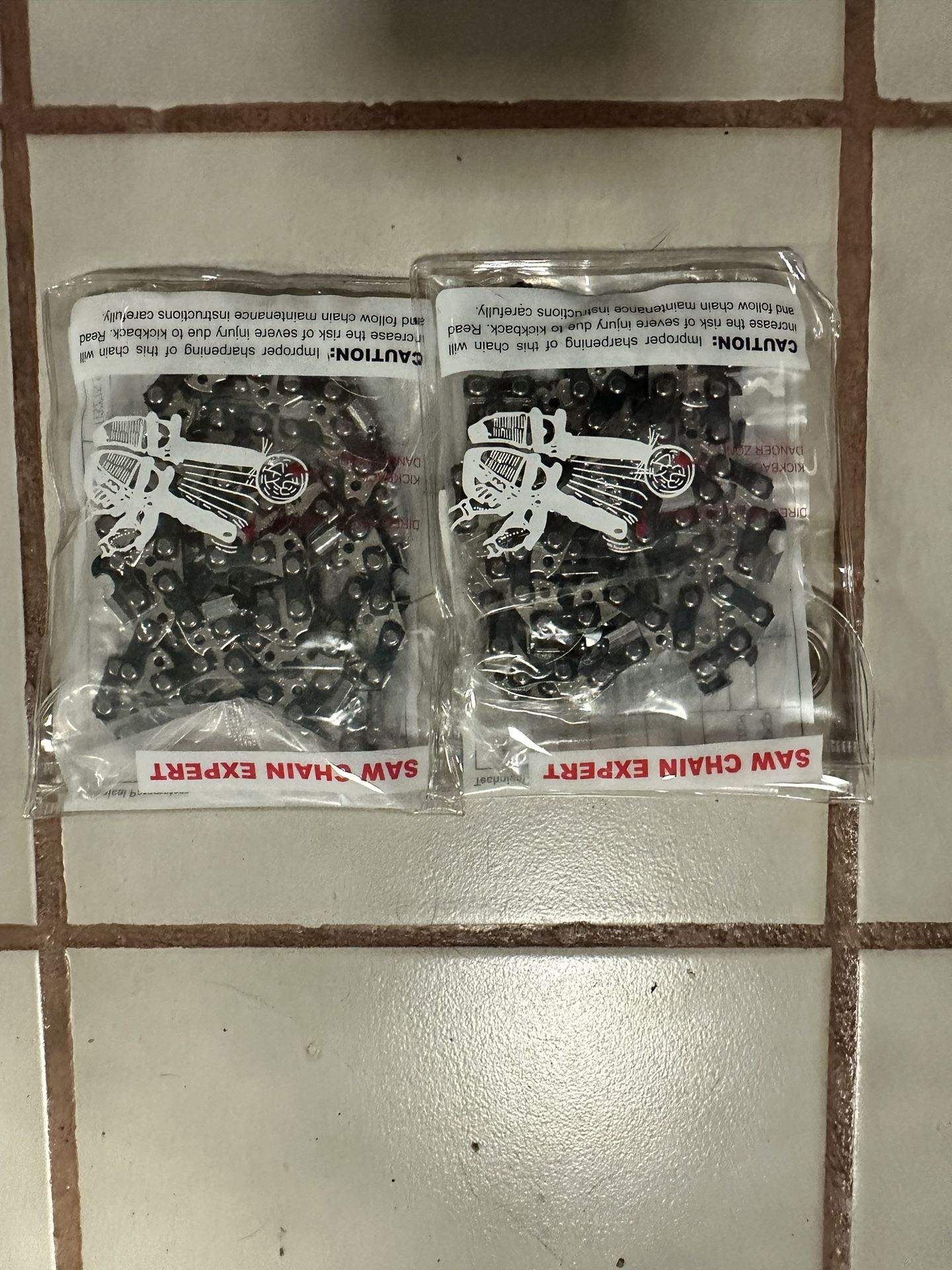 2 Chainsaw Chains