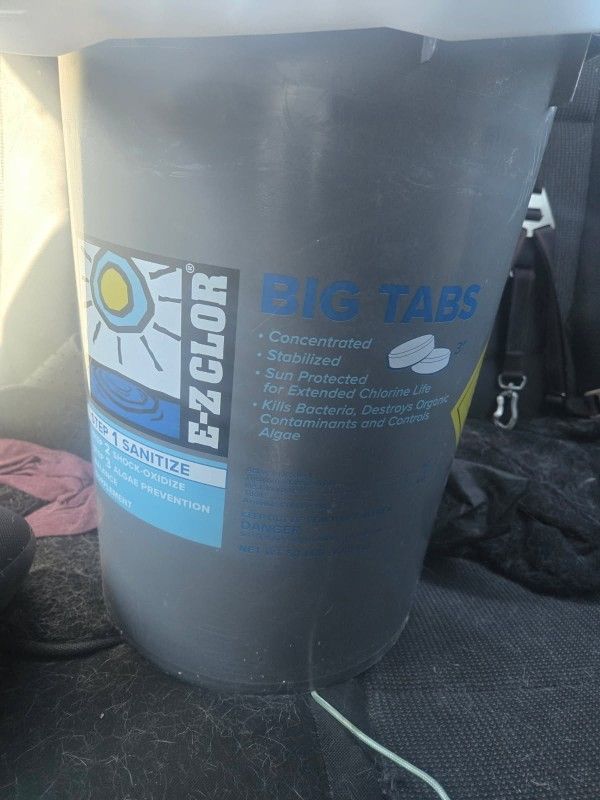 Pool Shock & Chlorine Tabs