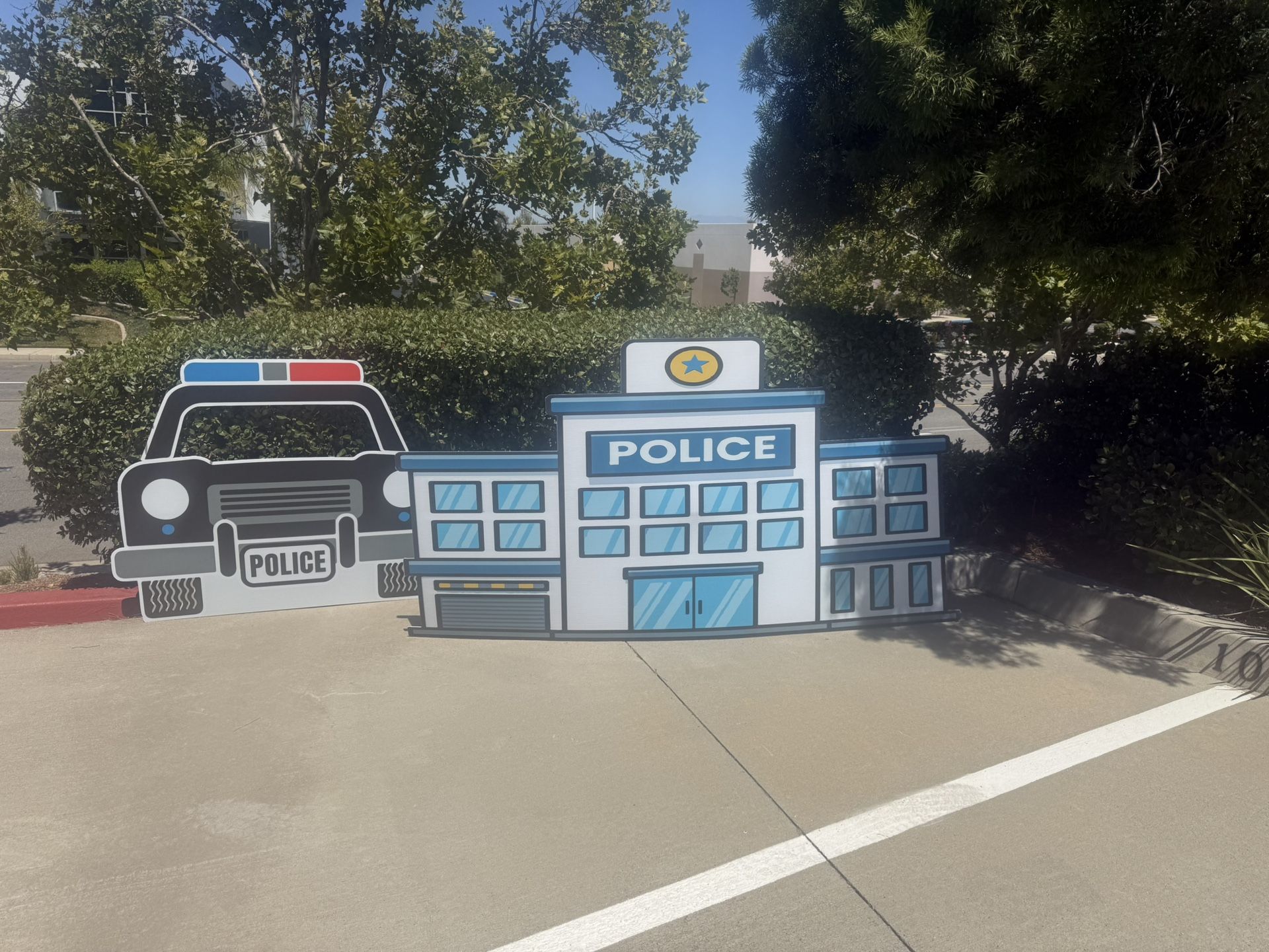 Huge Props For Parties, Decorations And More