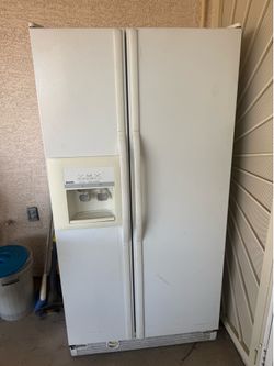 Kenmore side-by-side refrigerator white