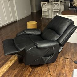 Recliner With Adjusting Position 