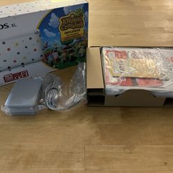 Nintendo 3DS XL Animal Crossing Edition CIB