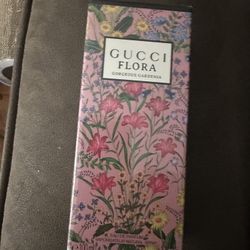 Gucci Floral 