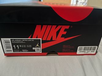 Air Jordan 1 Low OG Sail size 11.5