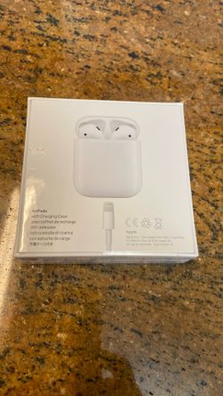 Apple AirPods With Charging Case Sealed