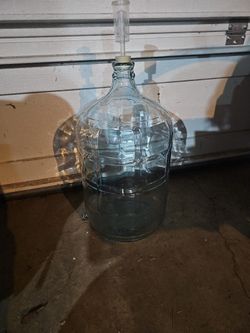 5 Gallon Glass Jar