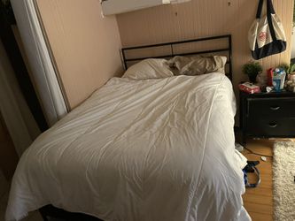 Queen Bed With Frame Box Spring And Comforter