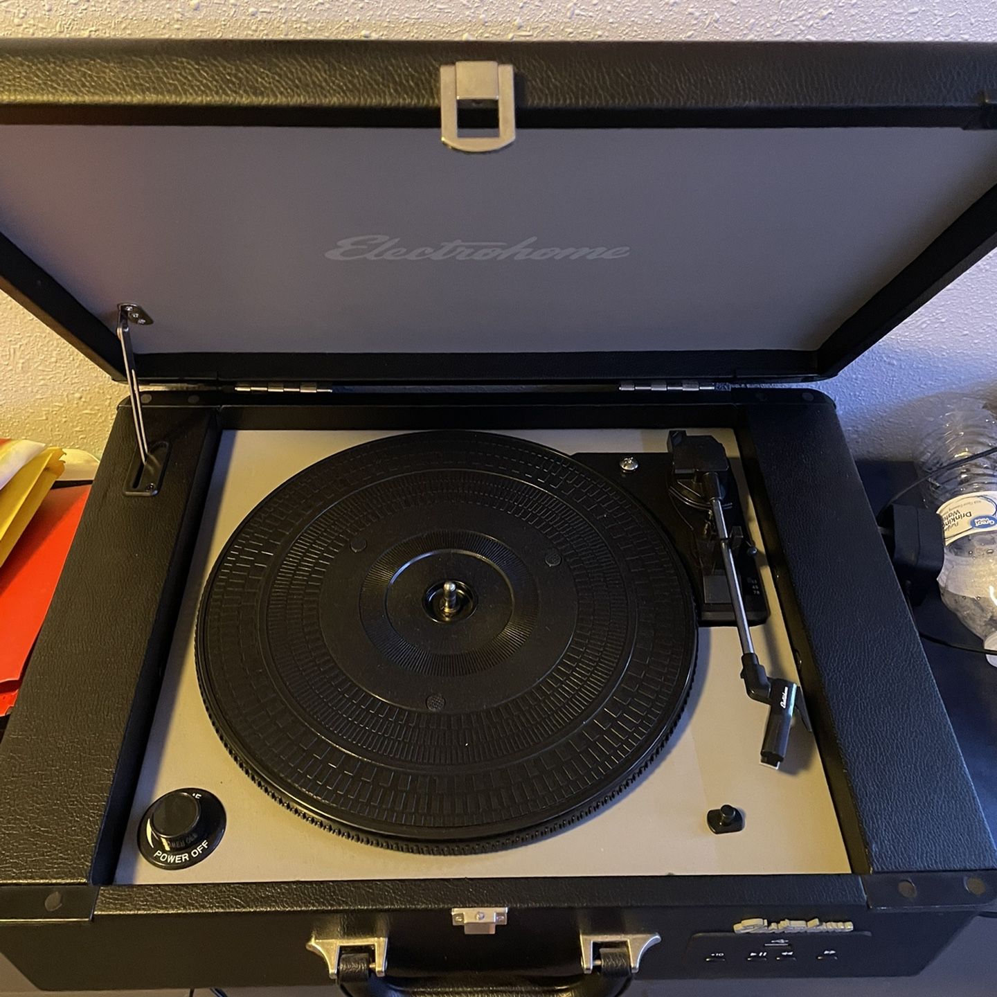 Electrohome Portable Record Player for Sale in Clearwater, FL OfferUp