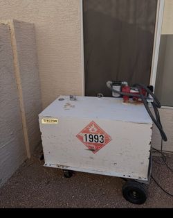 VECTOR 97 GALLON DIESEL FUEL TRANSFER TANK WITH PUMP AND NOZZEL!