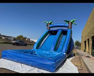 Inflatable Water Slide with Pool