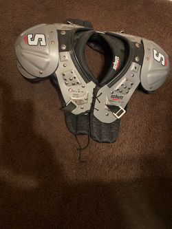 Schutt Football 🏈 Pads Size Small Youth