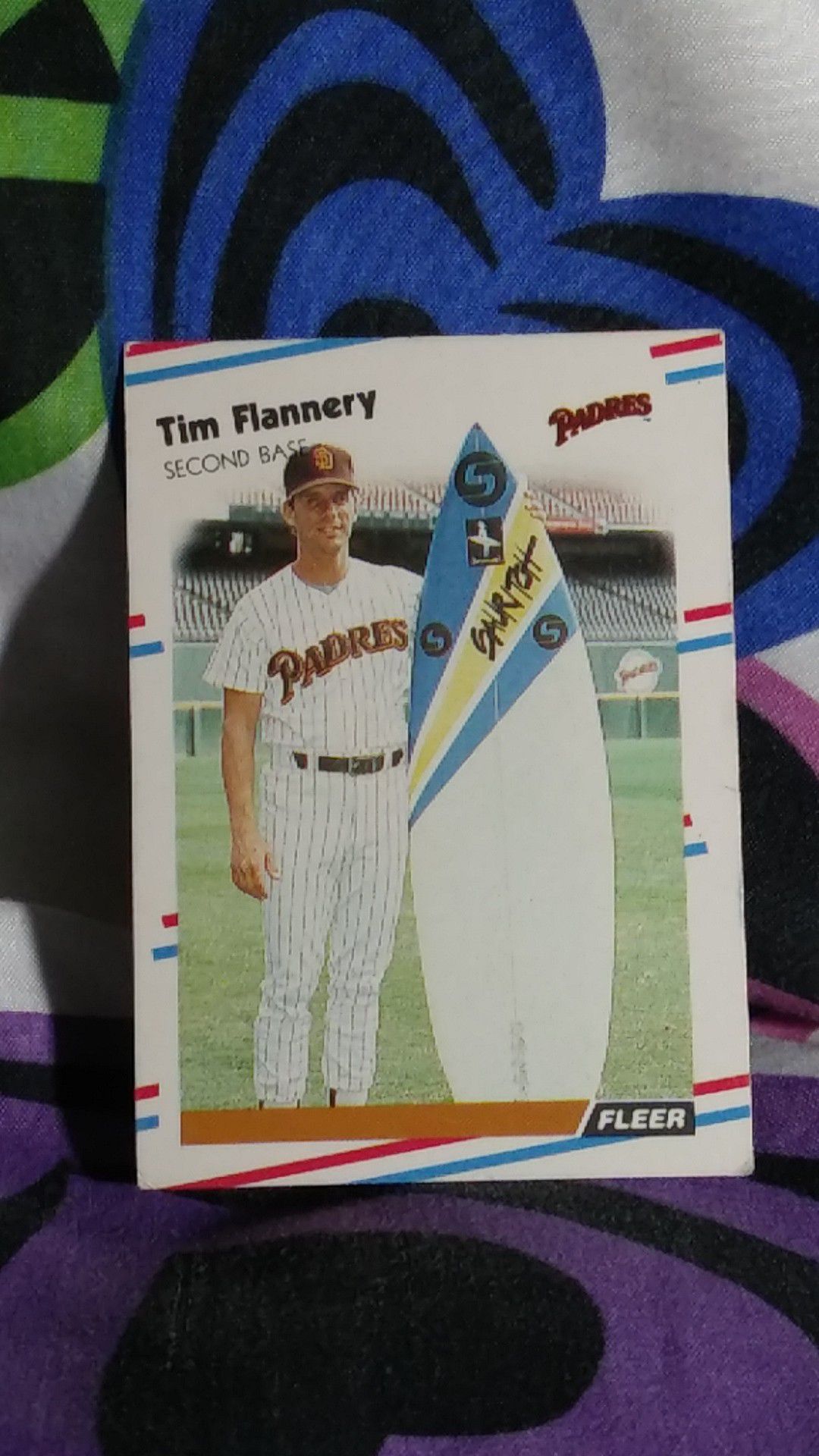 1988 (PADRES ) FLEER Glossy #582 TIM FLANNERY W/Surfboard