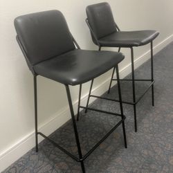 Pair Of Bar Black Bar Stools 