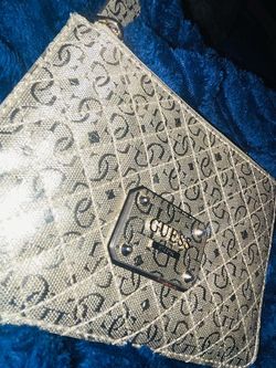 GUESS GOLD CLUTCH NEW NEVER USED $50