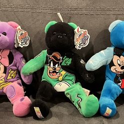 2004 NASCAR Daytona 500 Disney 5 Piece Set Team Speed Beanie Bears NWT