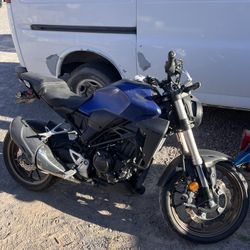 2023 Honda CB300R