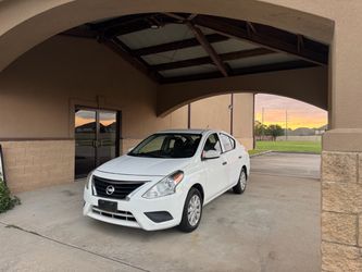 2018 Nissan Versa