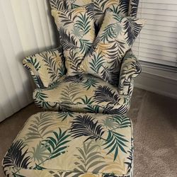 Chair With Ottoman And Two Pillow 