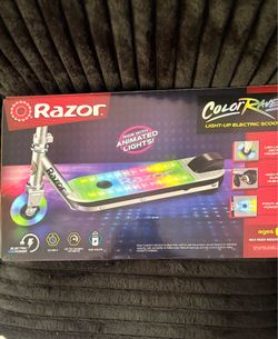 Razor Electric light up scooter