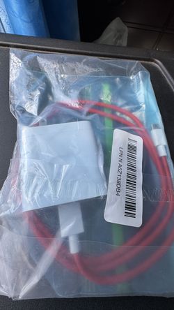 USBA charging block with USBC cable