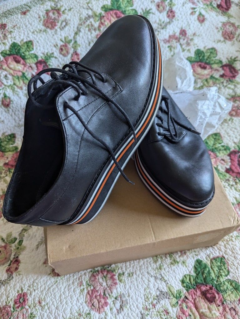 Women's shoes At ASOS Price negotiable