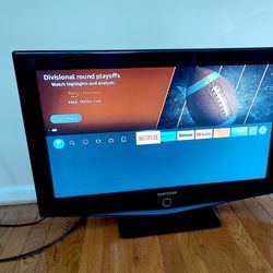 Samsung 32" Television HDMI, Model:LN-S3251D with Stand and Power Cord (No Remote)