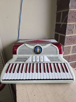 Cavalier Accordion