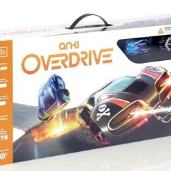Anki - OVERDRIVE Starter Kit ARTICIAL INTELLIGENCE + Corner kit + Bank Turn Kit + Extra Ground SHOCK car 