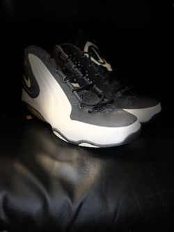 Nike Air Max Wavy Size 11.5
