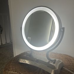 Vanity Mirror