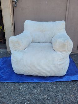 Giant  Bean  Bag  Chair