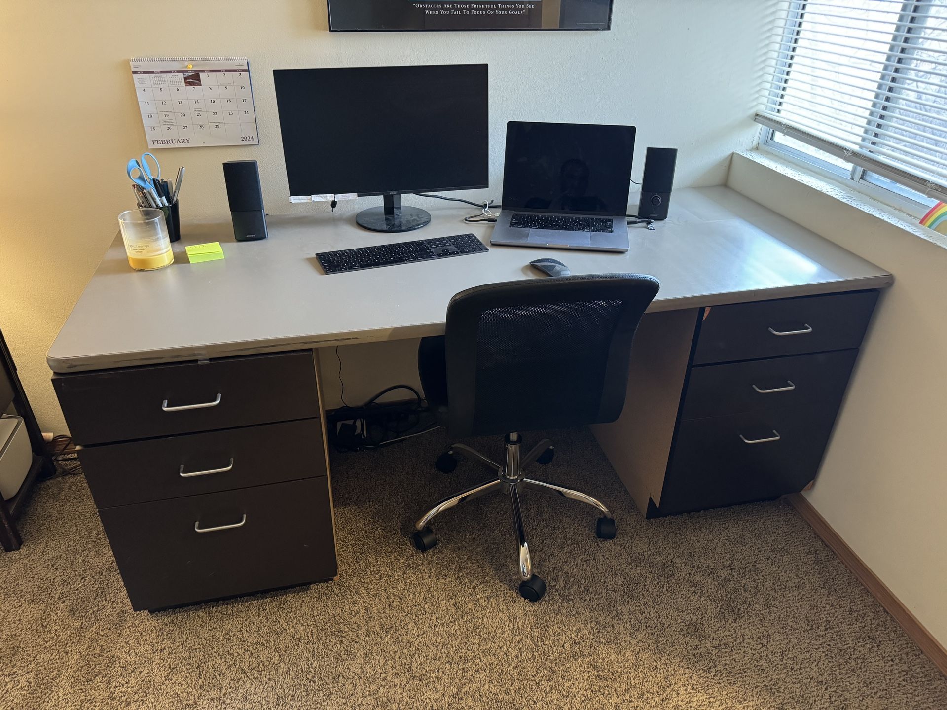 Sturdy 3-Piece Office Desk