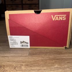 Vans (shoes)