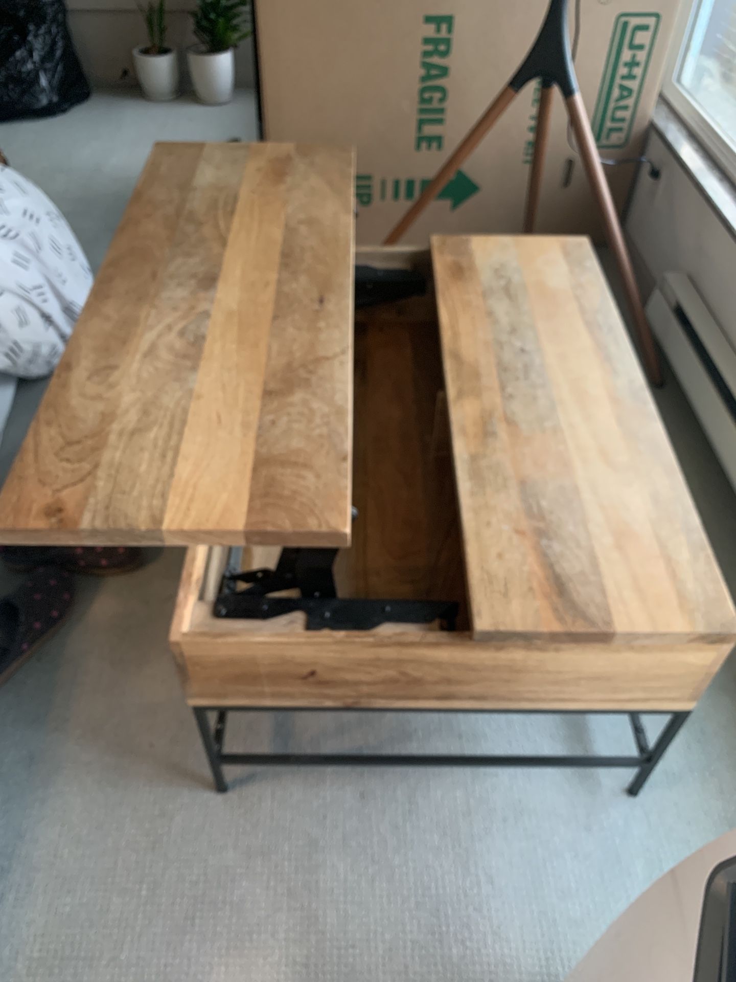 West Elm Coffee Table With Extendable Table 