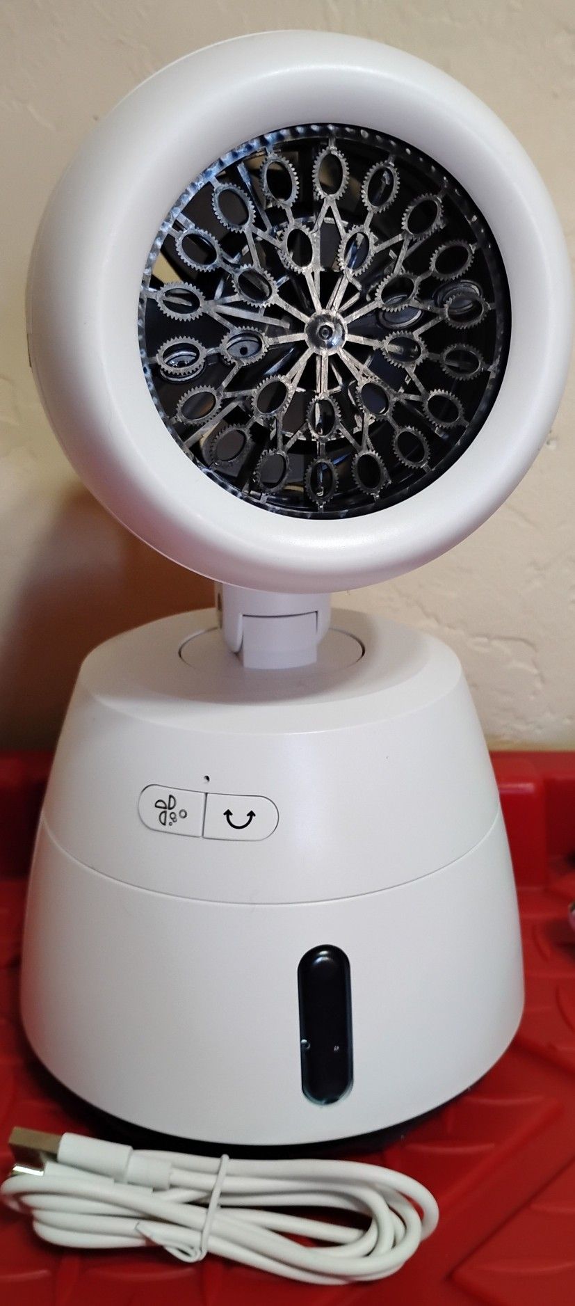 Automatic Rotating Rechargeable Bubble Machine