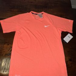 Men’s Nike Dry-Fit Active Shirt 