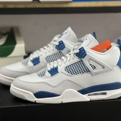 Air Jordan 4 Military Blue