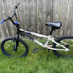 20” Kent Ambush FS 20 BMX Boys Bike