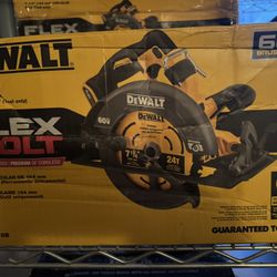 Dewalt Circular Saw 60v 7 1/4 Tool-Only