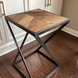 Metal & herringbone pattern wood top table (15.5”x23.5”T) slightly weathered, & wood is a little lower on one side - see last photo)