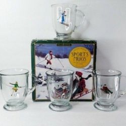SET OF 4 VINTAGE WILLIAMS SONOMA SPORTS  GLASS MUGS 