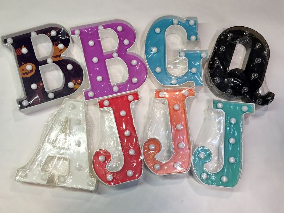 LED Marquee Letters {1511; 2528-31}.[Parma]